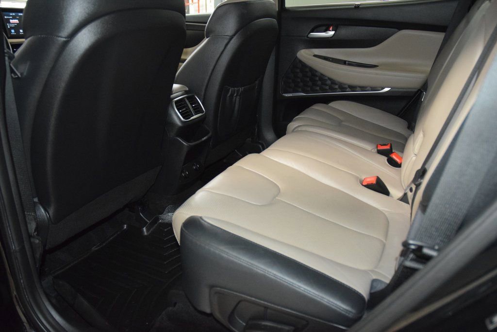 Used 2020 Hyundai Santa Fe SEL w/ Convenience + Premium Package image 43