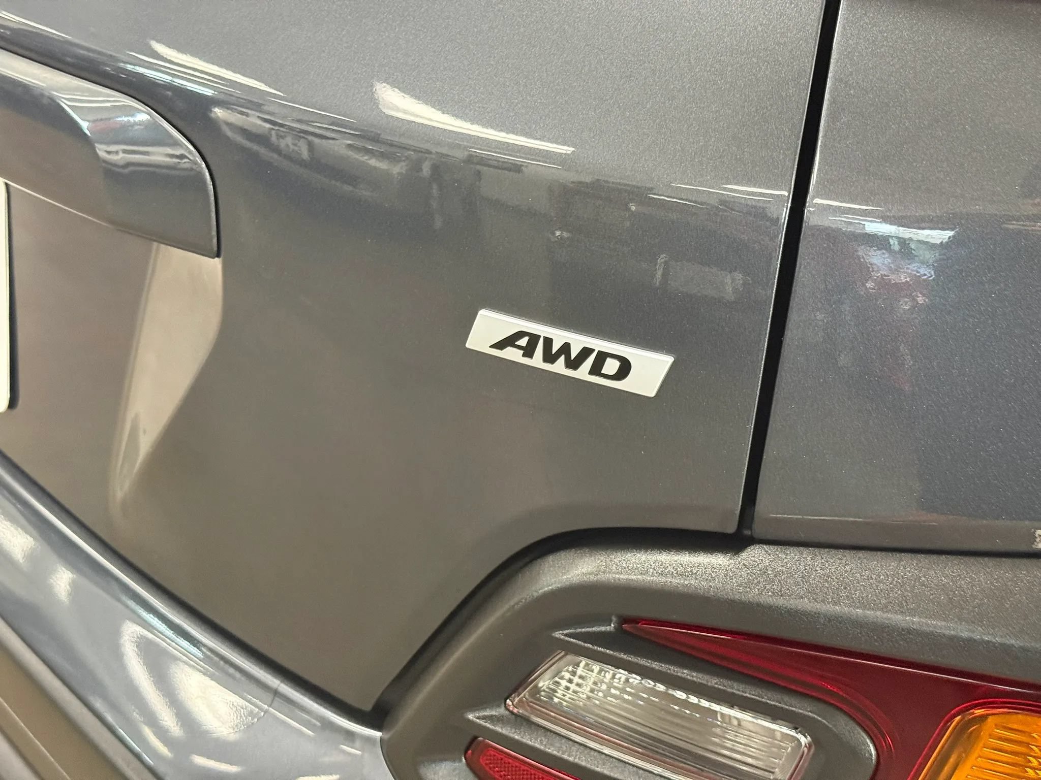 Used 2021 Hyundai Kona SEL Plus AWD/4WD image 8