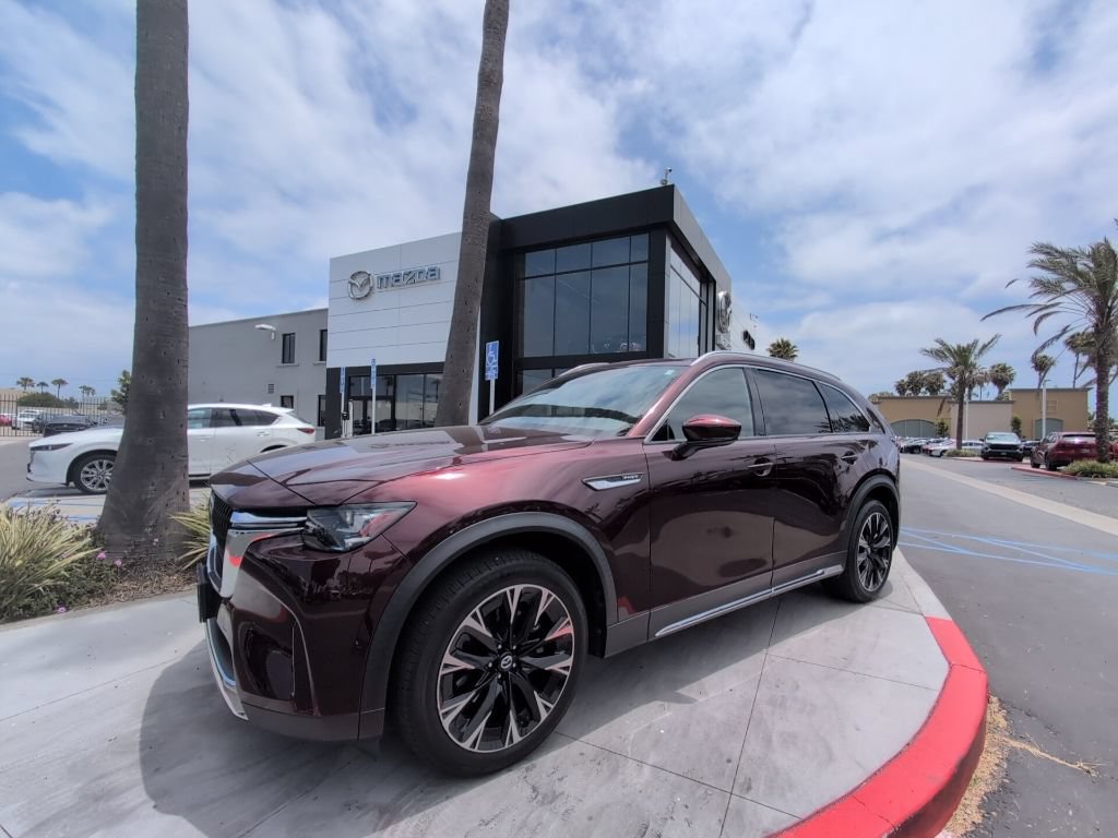 Used 2024 MAZDA CX-90 Plug-In Hybrid w/ Premium Plus AWD/4WD image 2