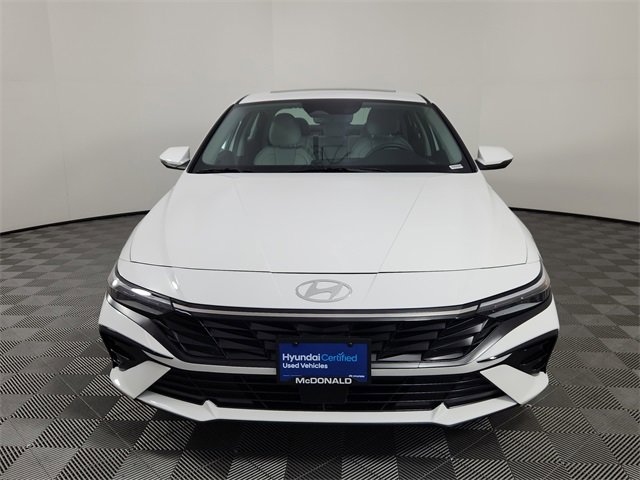 Certified 2025 Hyundai Elantra Limited image 7