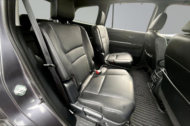Used 2022 Honda Pilot Touring image 25