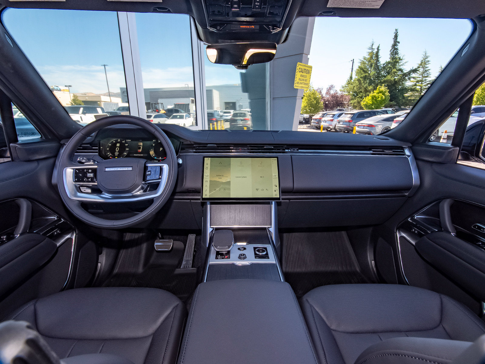 New 2027 Land Rover Range Rover Long Wheelbase SE AWD/4WD image 40