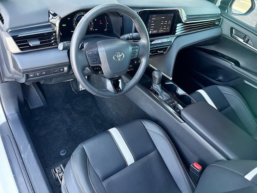 Certified 2025 Toyota Camry SE w/ Convenience Package FWD image 9