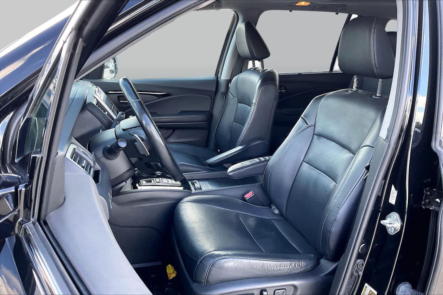 Used 2016 Honda Pilot Elite image 8