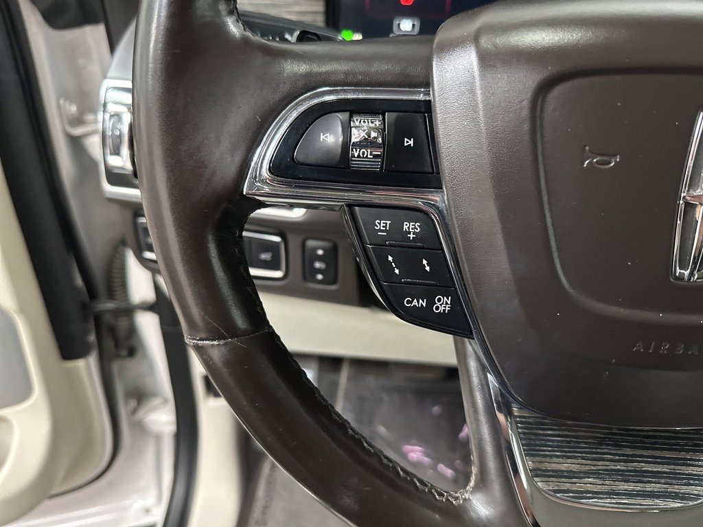 Used 2019 Lincoln Navigator L Black Label w/ Cargo Package image 16