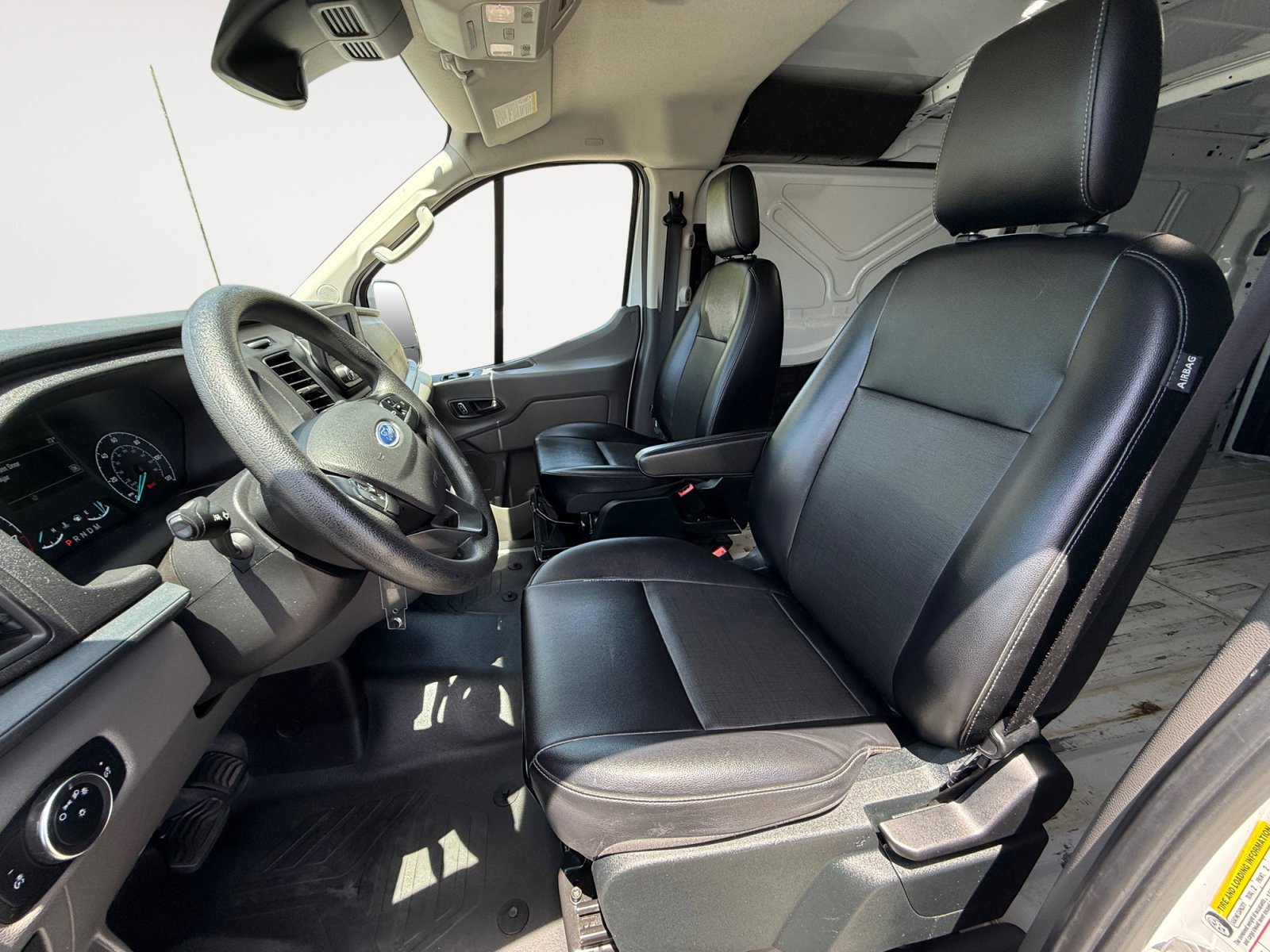 Used 2023 Ford Transit 150 Low Roof RWD image 10