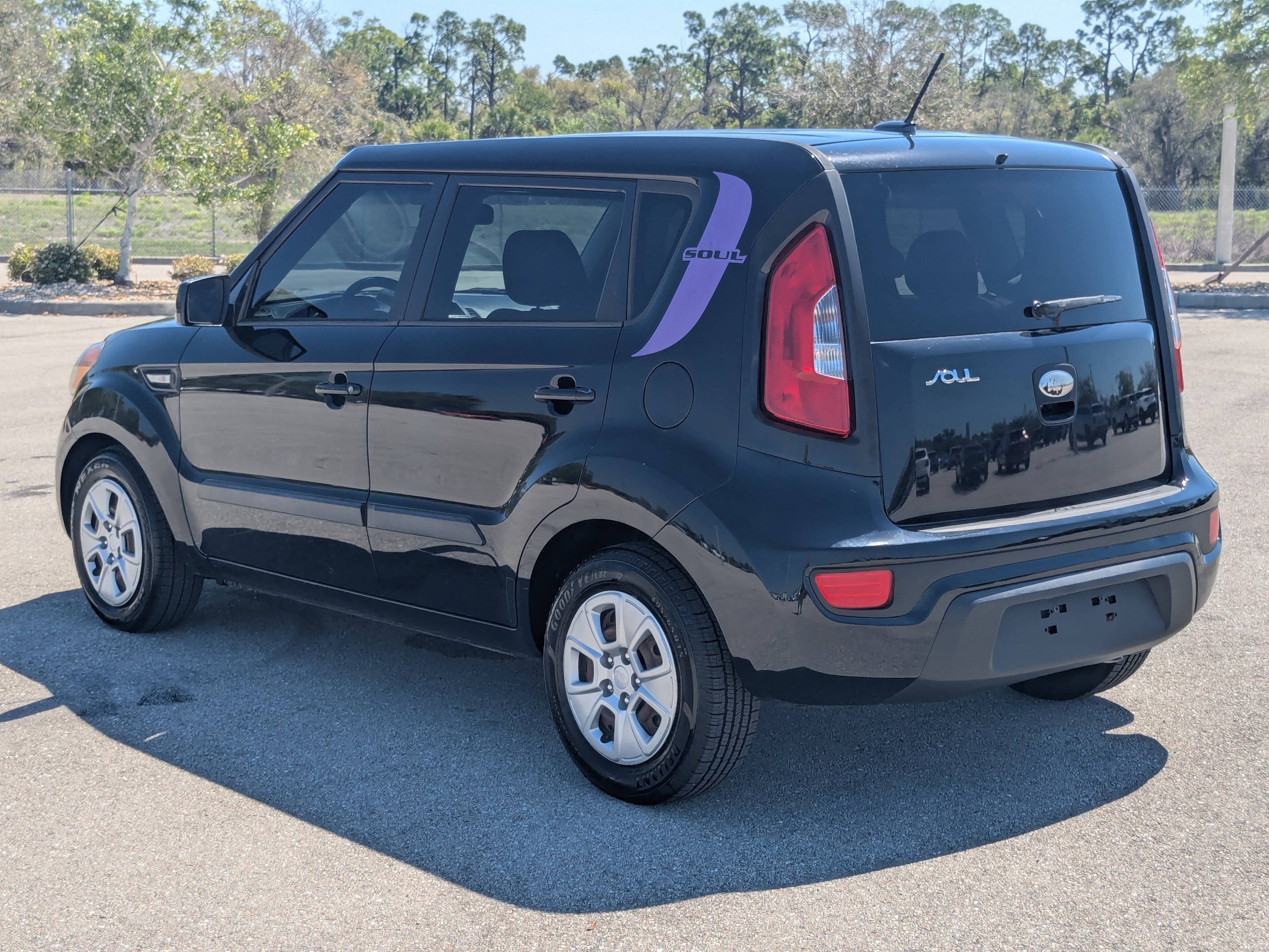 Used 2013 Kia Soul image 7