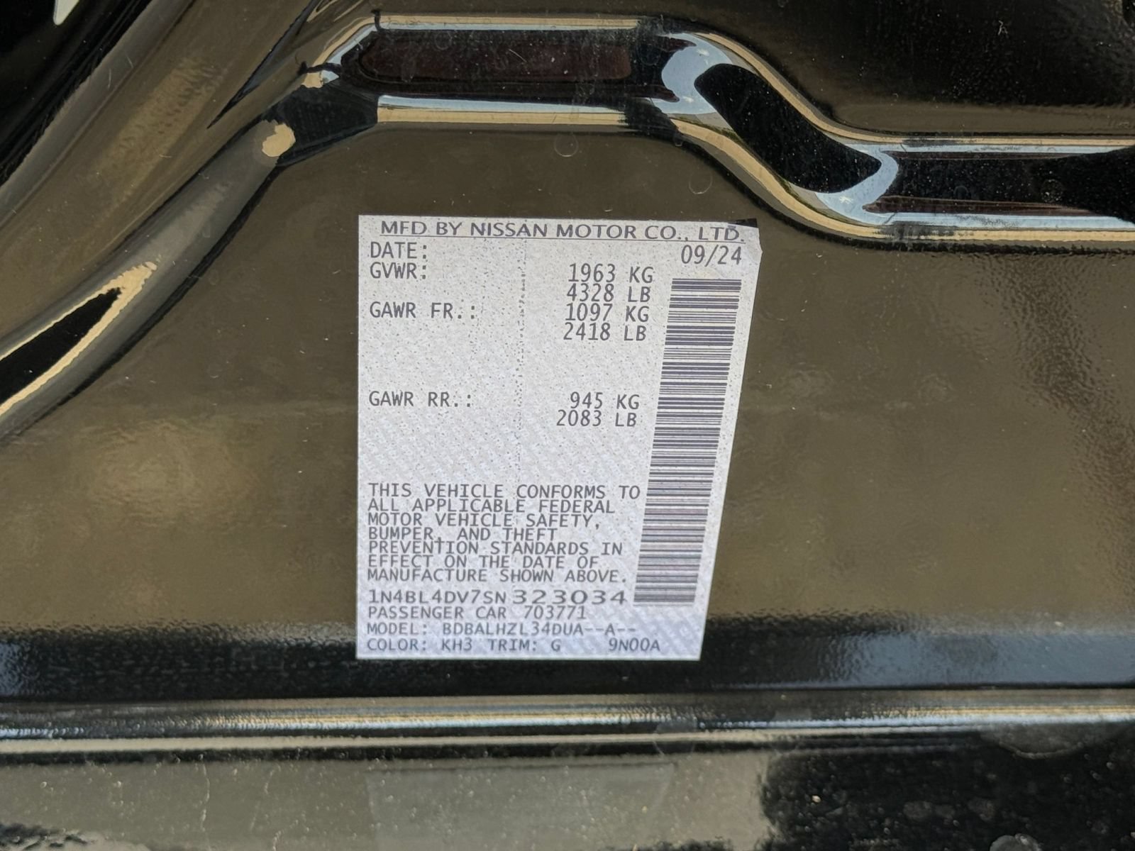 Used 2025 Nissan Altima 2.5 SV FWD image 24