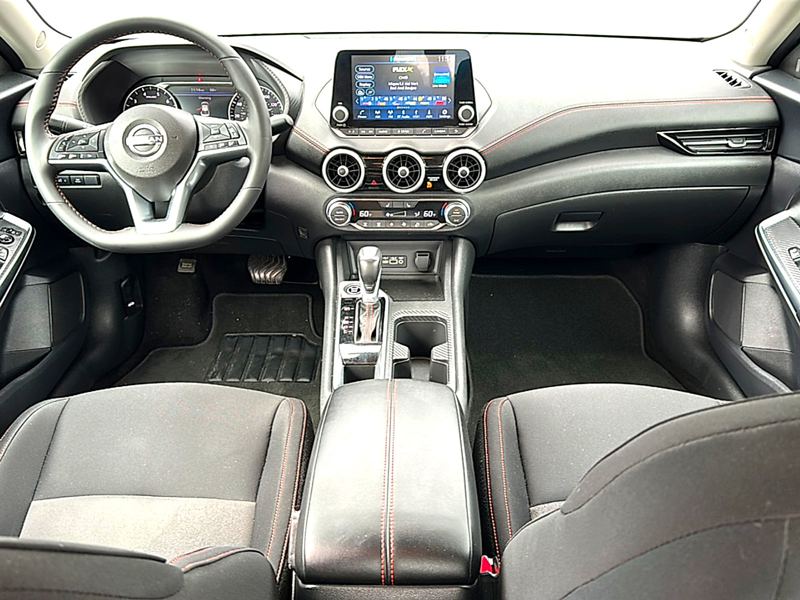 Used 2025 Nissan Sentra SR FWD image 20