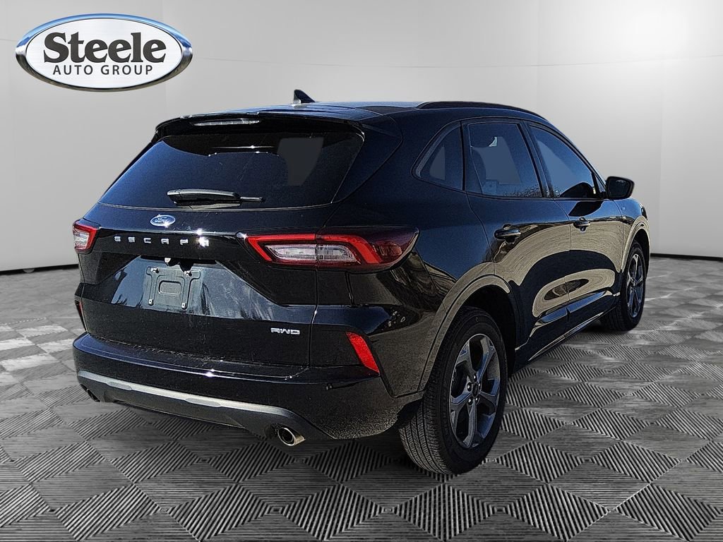 Used 2024 Ford Escape ST-Line image 5