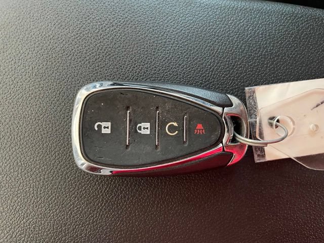 Used 2024 Chevrolet Trax LT w/ Driver Confidence Package FWD image 30