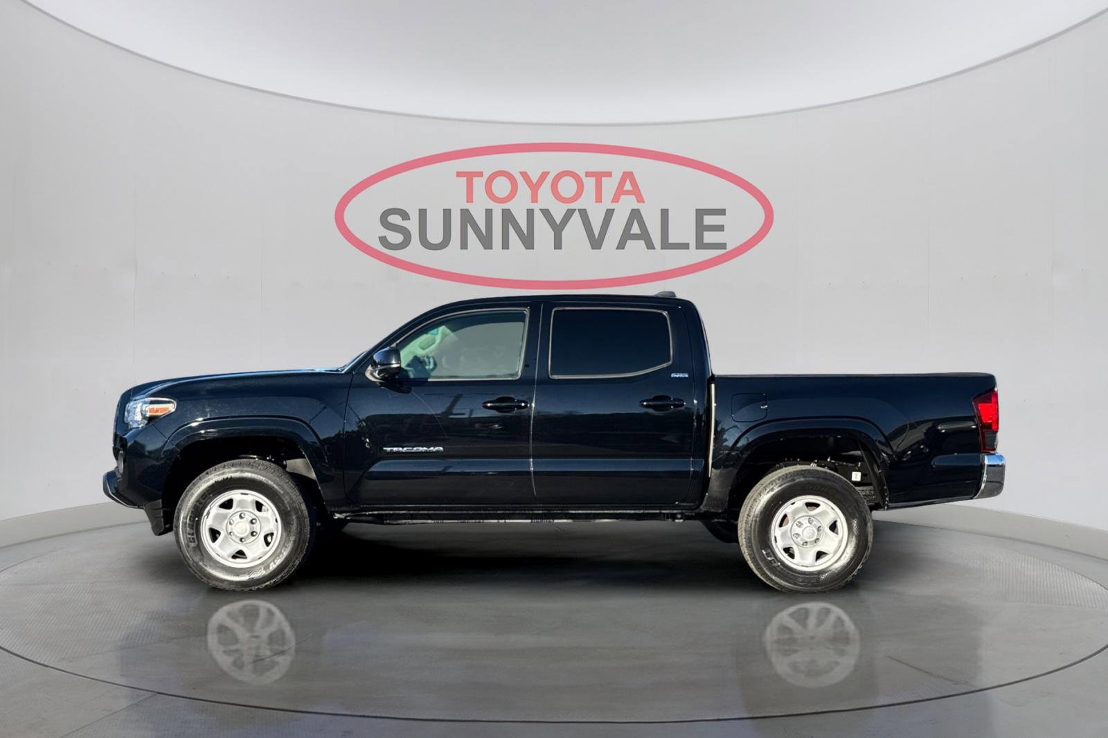 Certified 2021 Toyota Tacoma SR5 image 7