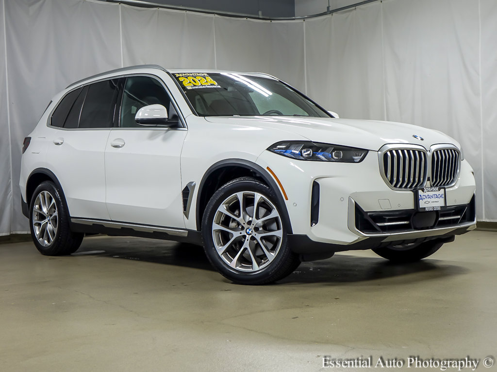 Used 2024 BMW X5 xDrive40i w/ Premium Package AWD/4WD image 2