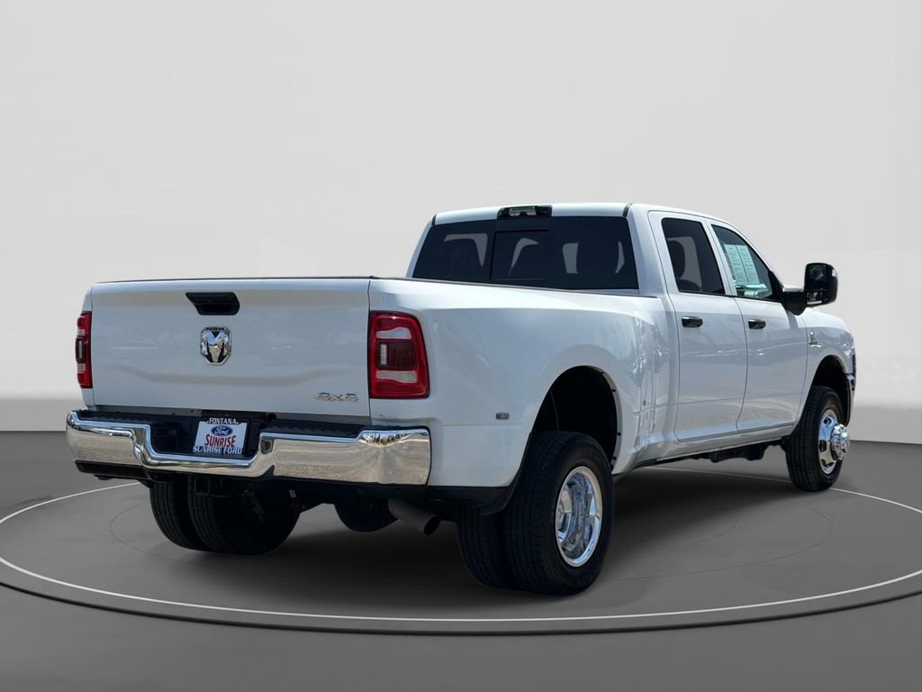 Used 2024 RAM 3500 Tradesman w/ Towing Technology Group AWD/4WD image 5