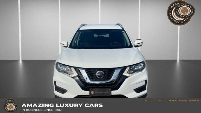 Used 2020 Nissan Rogue SV FWD image 1