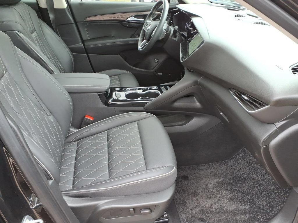 Used 2023 Buick Envision Avenir FWD image 15
