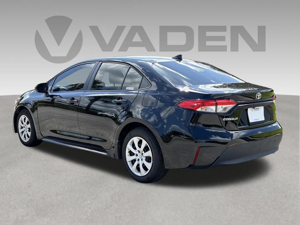 Used 2023 Toyota Corolla LE FWD image 21