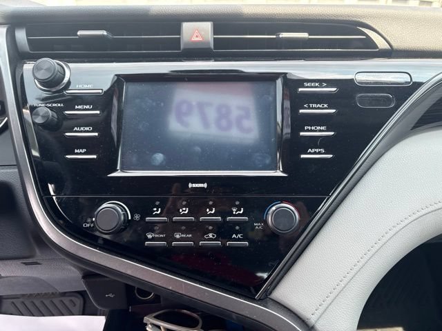 Used 2020 Toyota Camry LE FWD image 17
