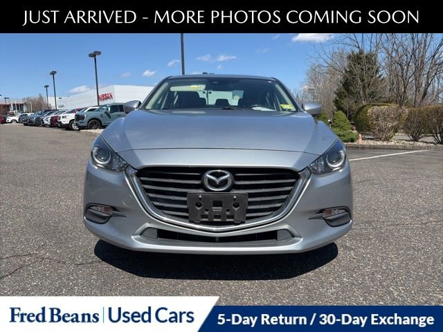 Used 2017 MAZDA MAZDA3 Touring image 2