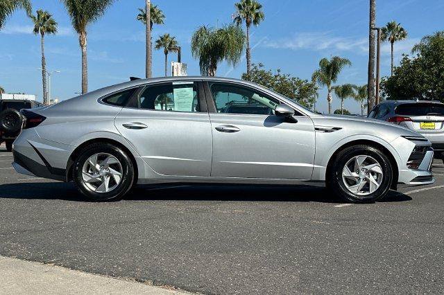 Certified 2026 Hyundai Sonata SE FWD image 3