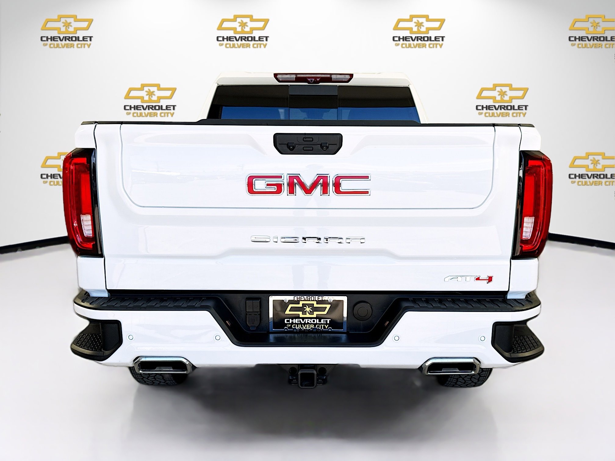 Used 2026 GMC Sierra 1500 AT4 w/ AT4 Premium Package AWD/4WD image 6