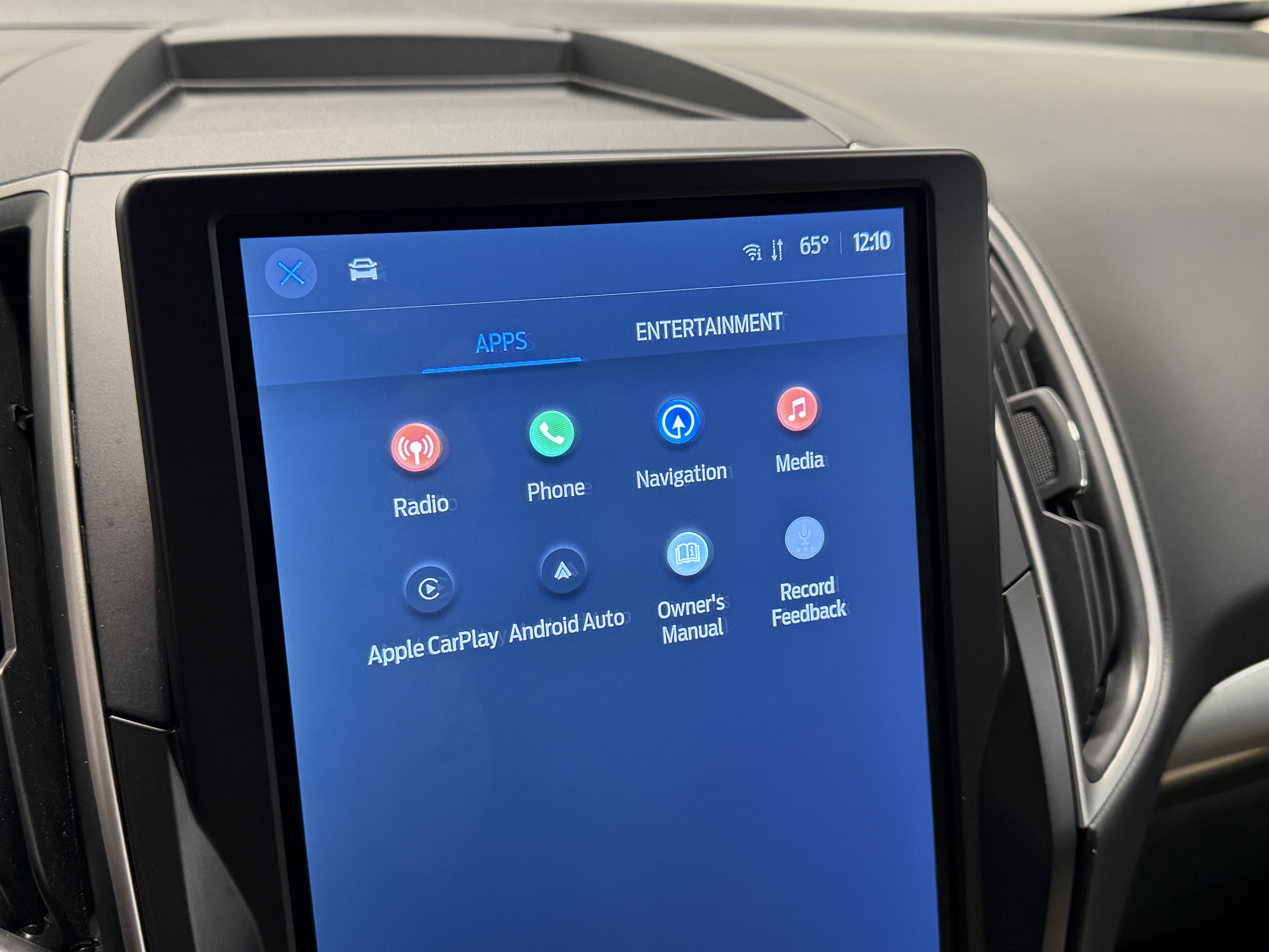 Used 2024 Ford Edge SEL w/ Convenience Package image 8