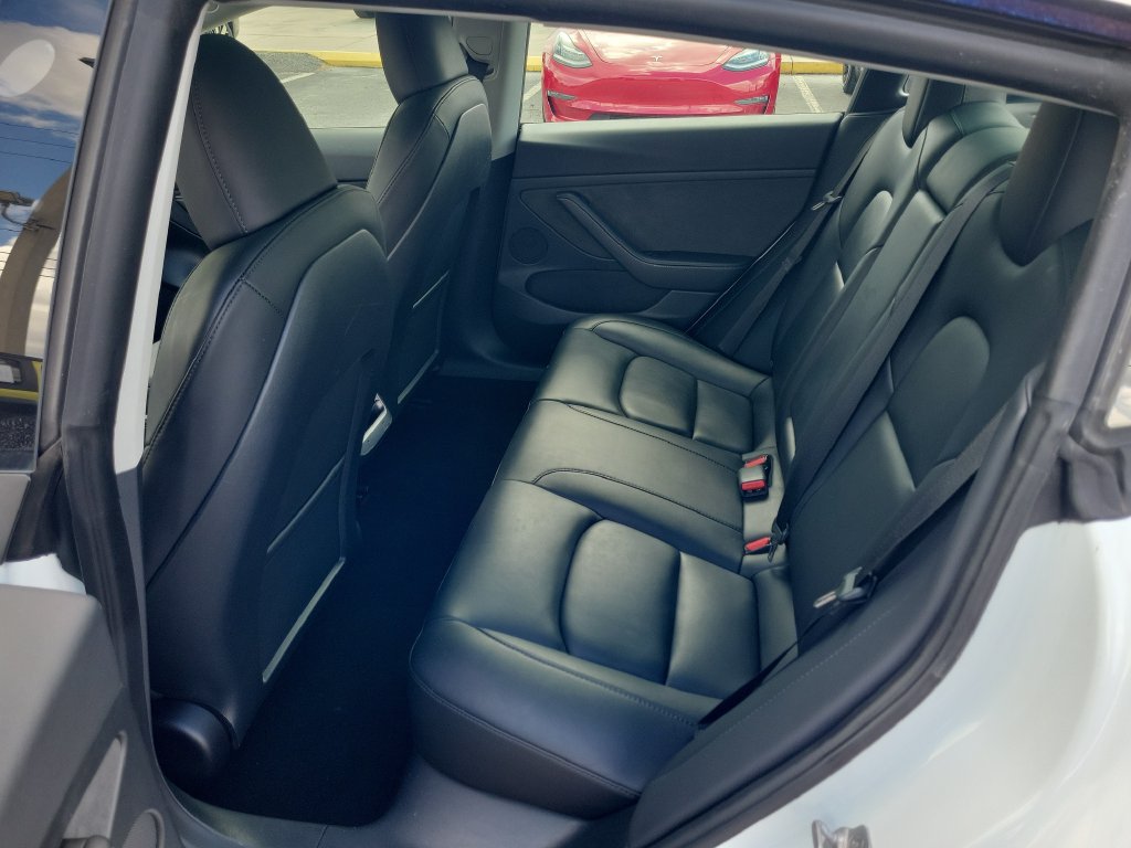 Used 2023 Tesla Model 3 Standard Range RWD image 9