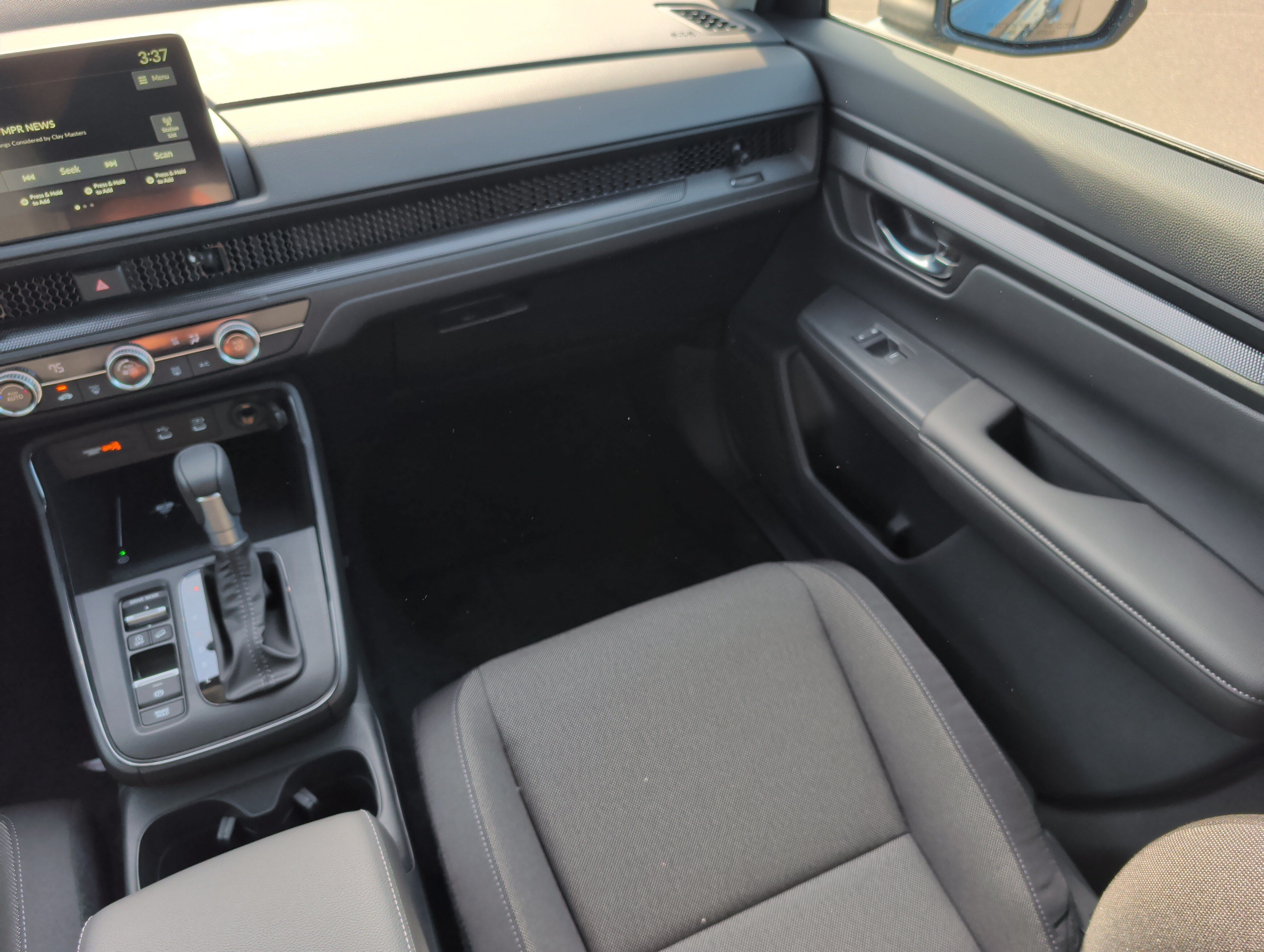 New 2027 Honda CR-V LX image 11
