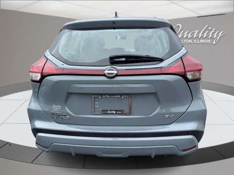 Used 2022 Nissan Kicks SV FWD image 5
