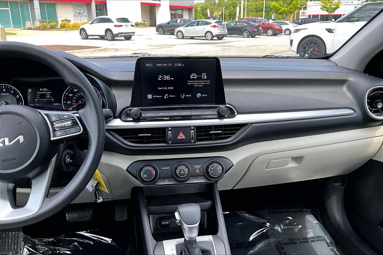 Used 2023 Kia Forte LXS FWD image 7