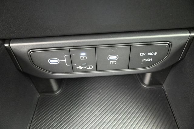 Used 2025 Kia K4 FWD image 31