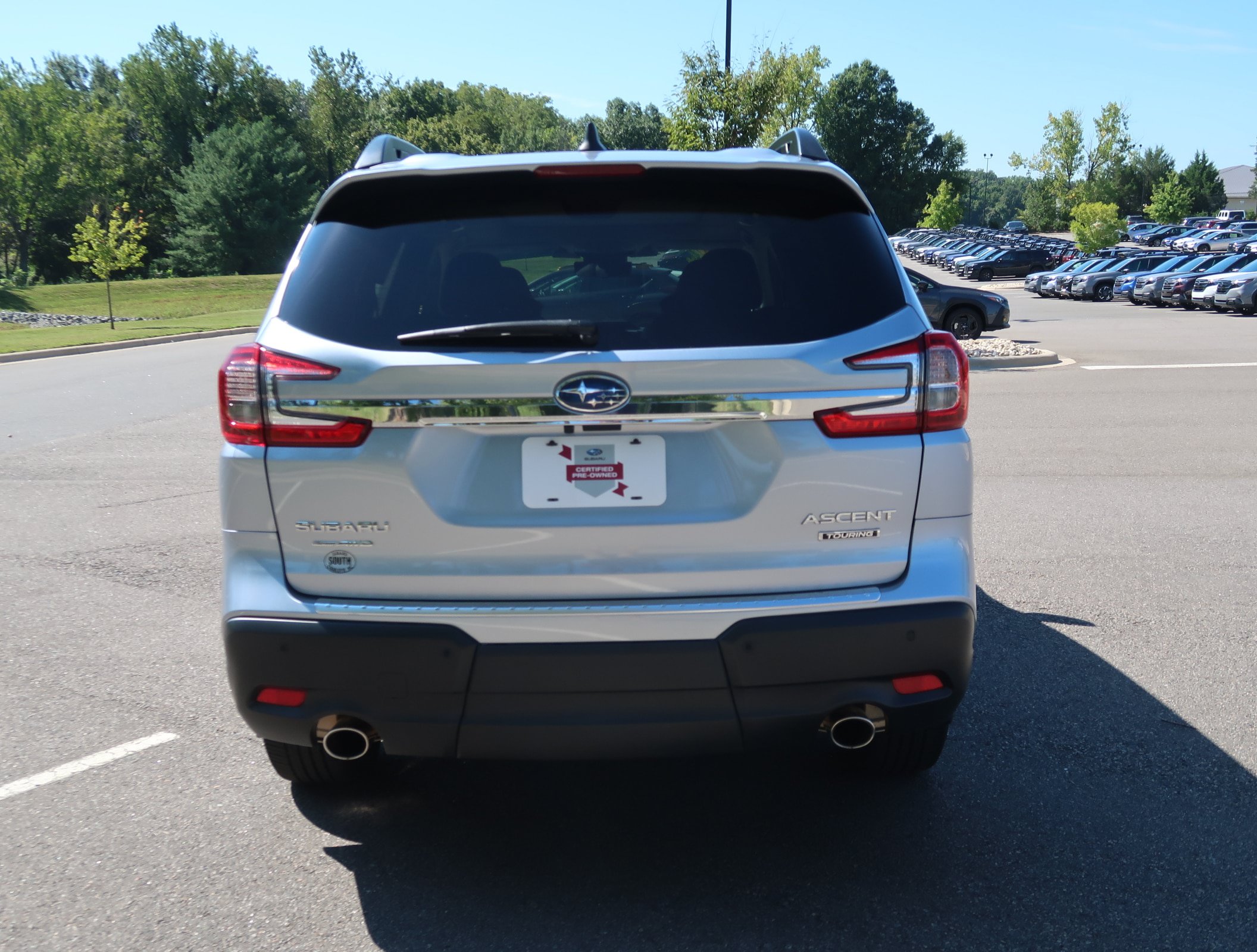 Used 2024 Subaru Ascent Touring w/ Popular Package #2 AWD/4WD image 7