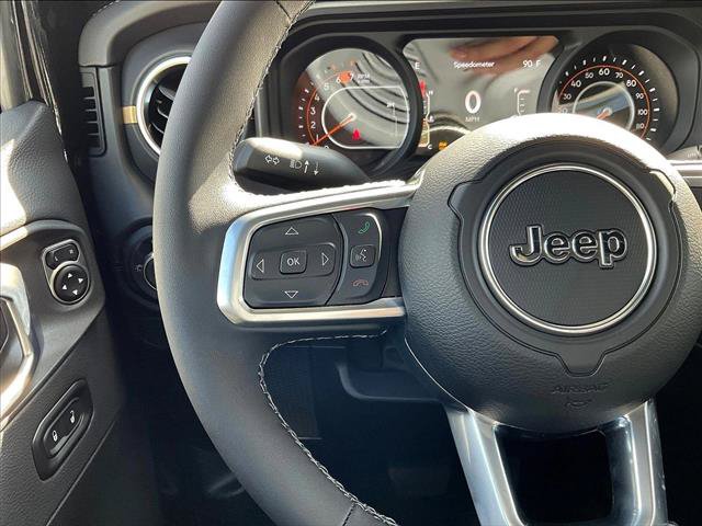 New 2027 Jeep Wrangler Unlimited Sahara AWD/4WD image 16