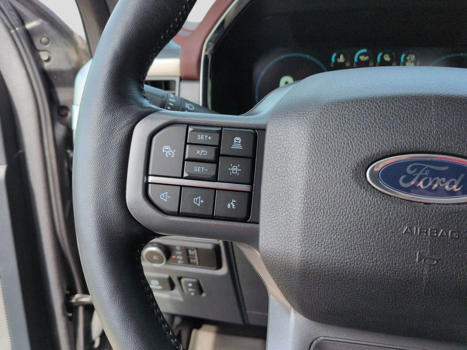 Certified 2023 Ford F150 Lariat w/ Equipment Group 502A High image 52