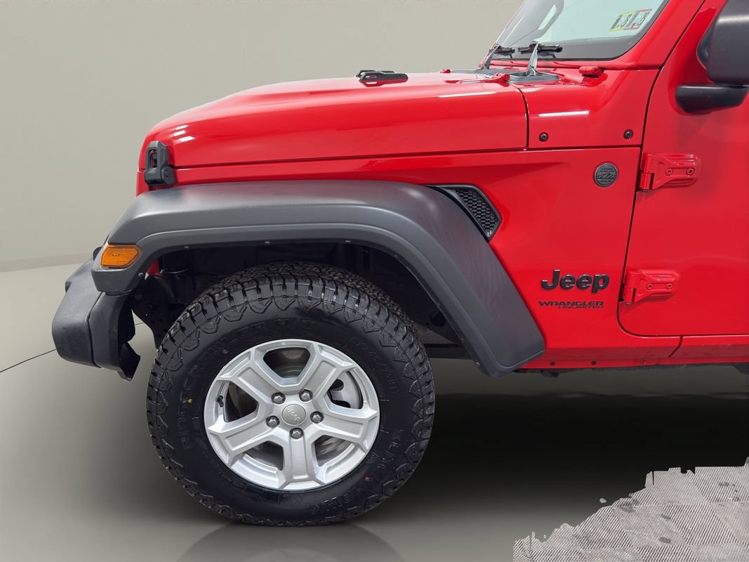 Used 2022 Jeep Wrangler Unlimited Sport image 22