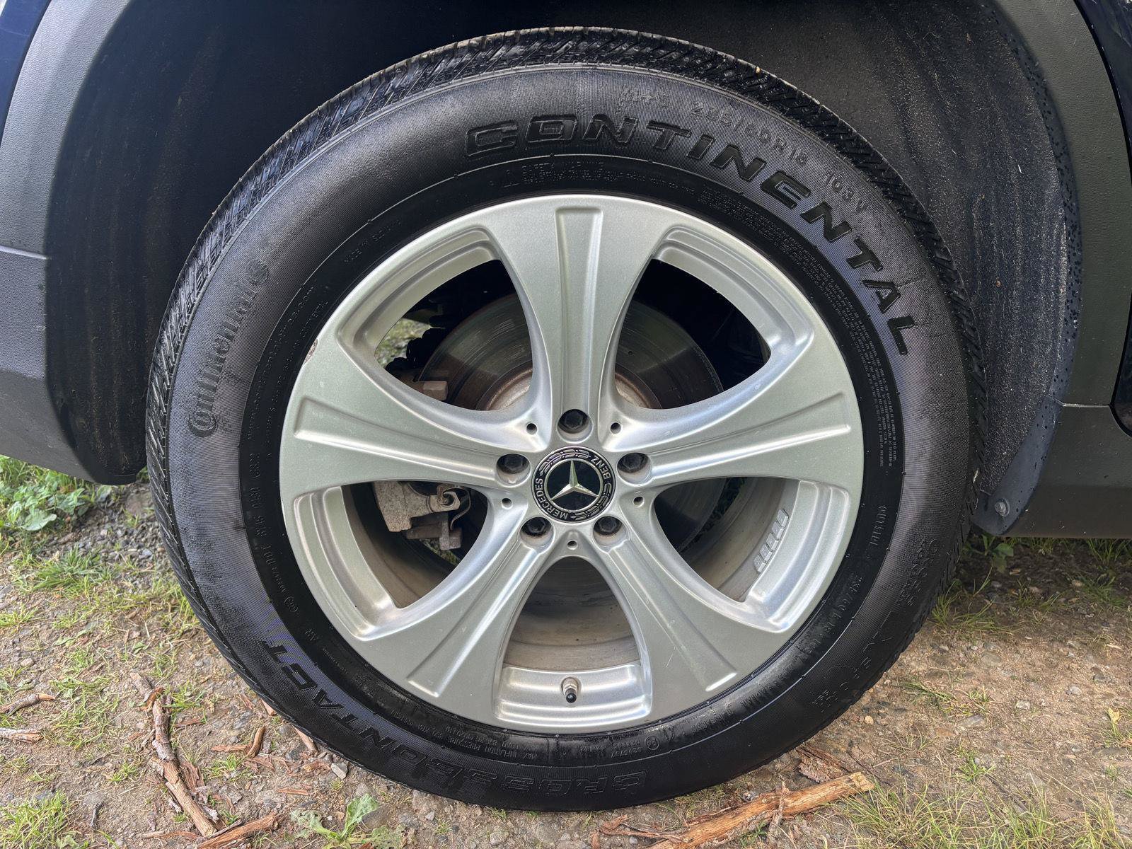 Used 2017 Mercedes-Benz GLC 300 4MATIC image 26