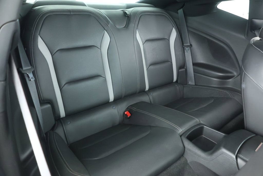 Used 2018 Chevrolet Camaro SS w/ LPO, Ground Effects Package image 20
