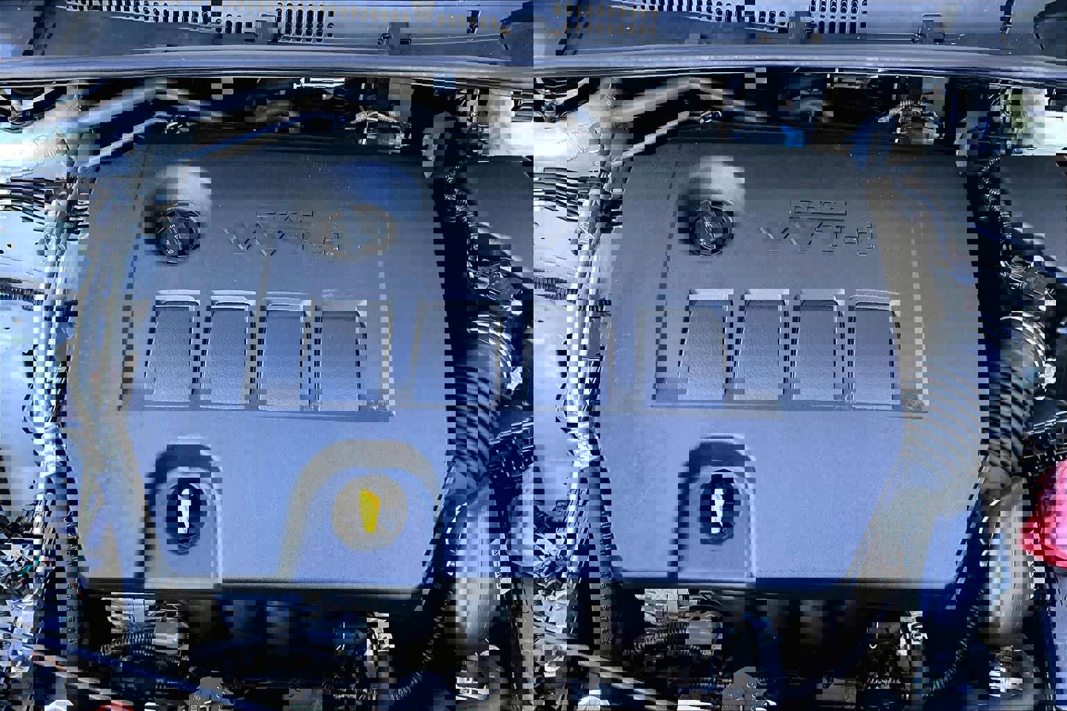 Certified 2019 Toyota Corolla LE FWD image 32