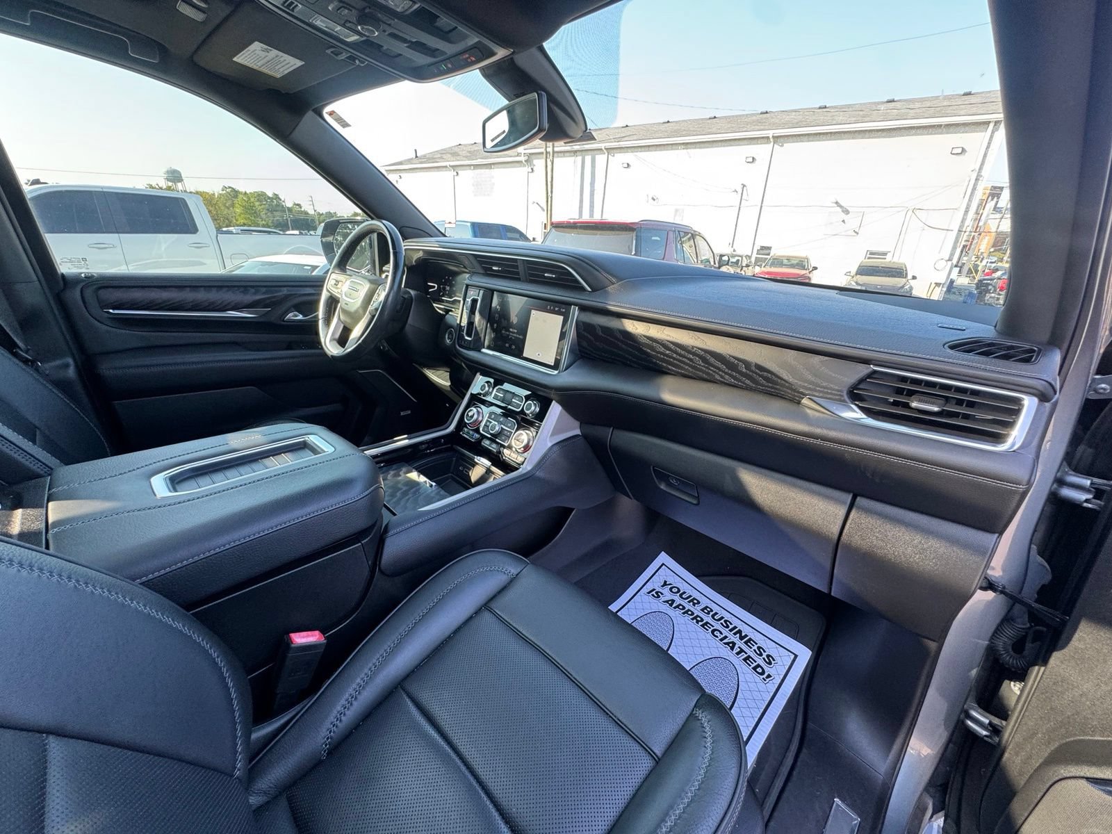 Used 2022 GMC Yukon Denali w/ Max Trailering Package AWD/4WD image 35