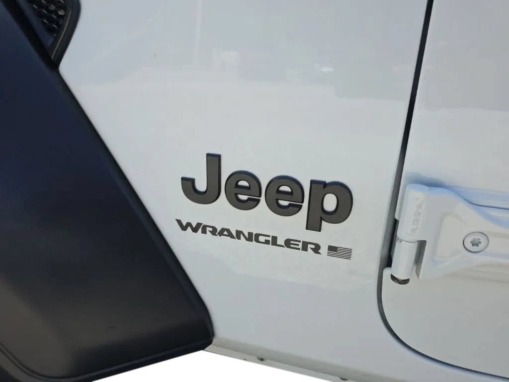 Used 2024 Jeep Wrangler Sport AWD/4WD image 10