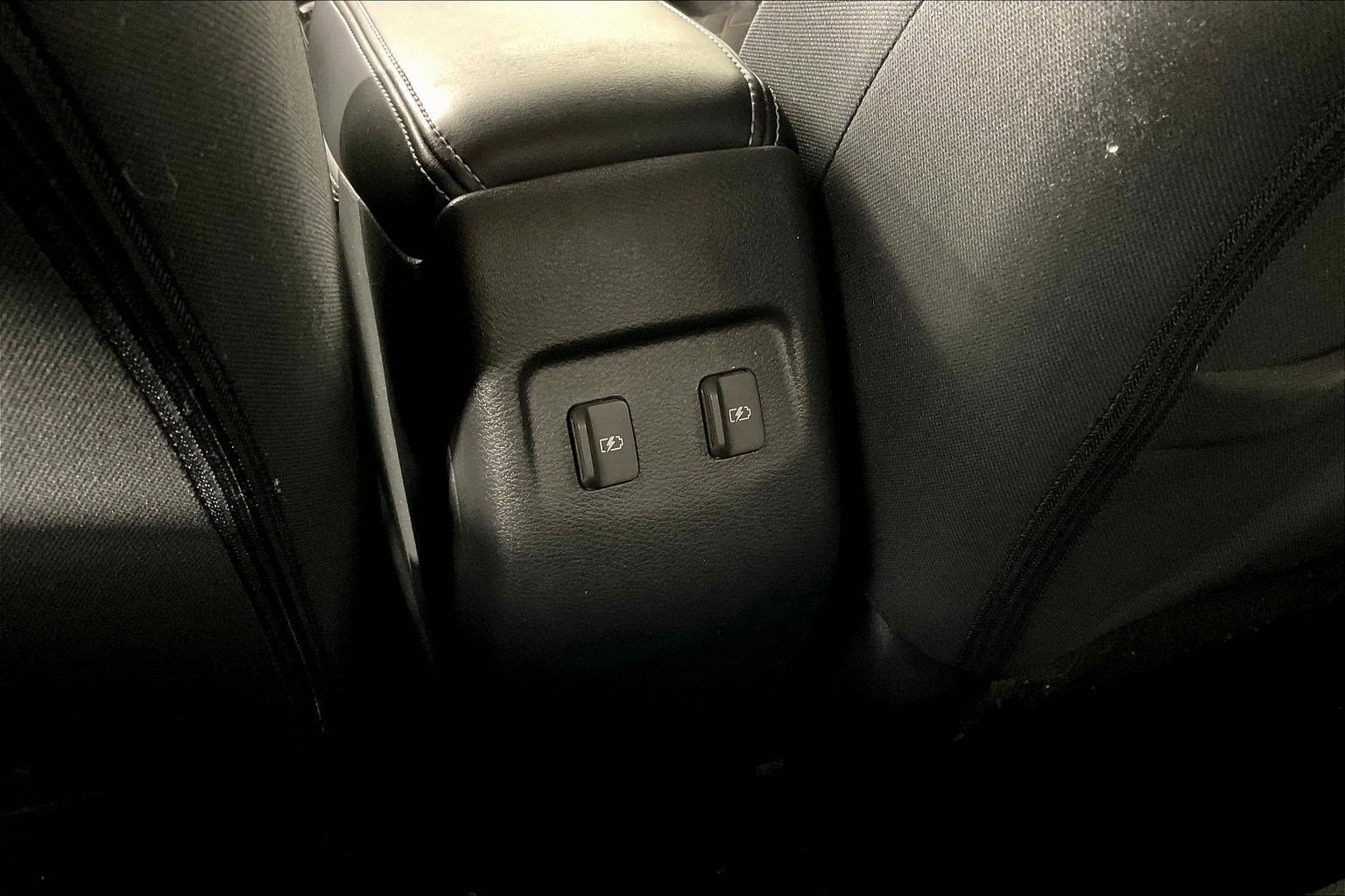 Certified 2023 Nissan Kicks SV image 10