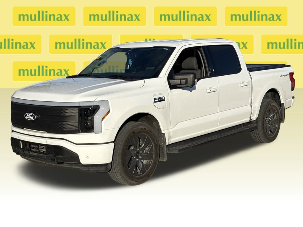 Used 2024 Ford F150 Lightning Flash image 12