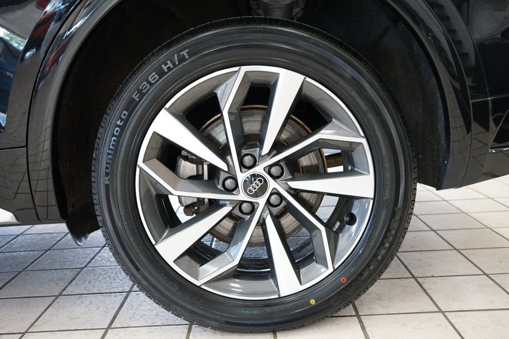 Used 2023 Audi Q5 2.0T Premium AWD/4WD image 55