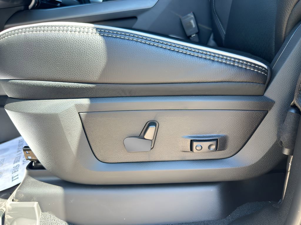 New 2025 RAM 2500 Laramie image 14