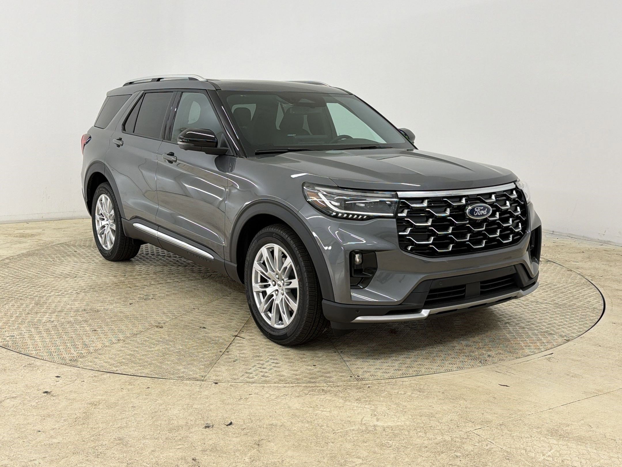 New 2026 Ford Explorer Platinum image 7