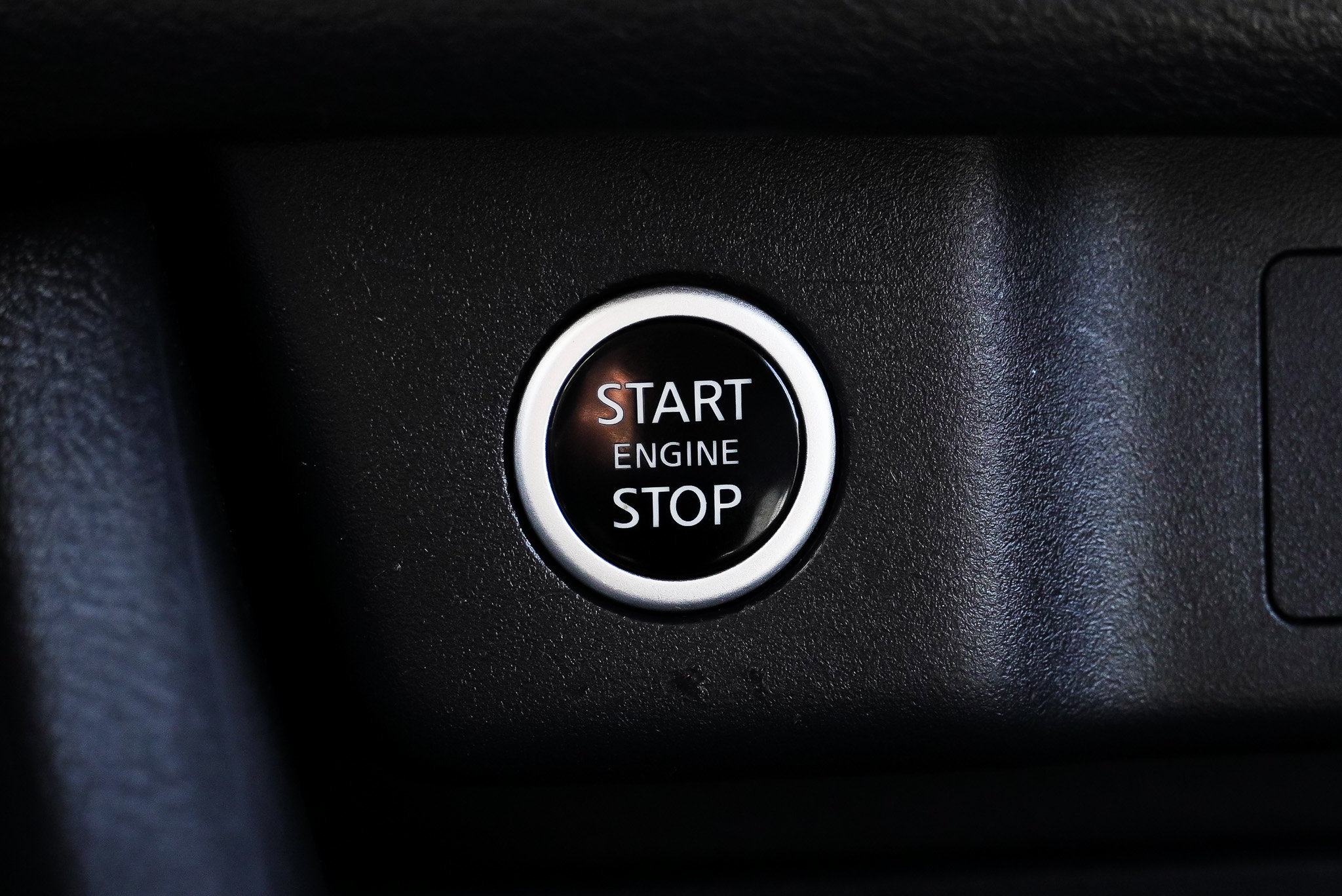Used 2022 Nissan Rogue SV AWD/4WD image 34