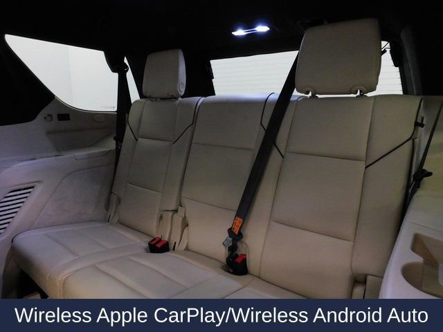 Used 2023 Cadillac Escalade Premium Luxury w/ Performance Package image 33