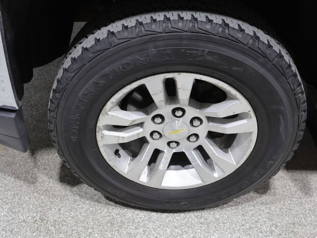 Used 2018 Chevrolet Silverado 1500 LT w/ All Star Edition AWD/4WD image 10