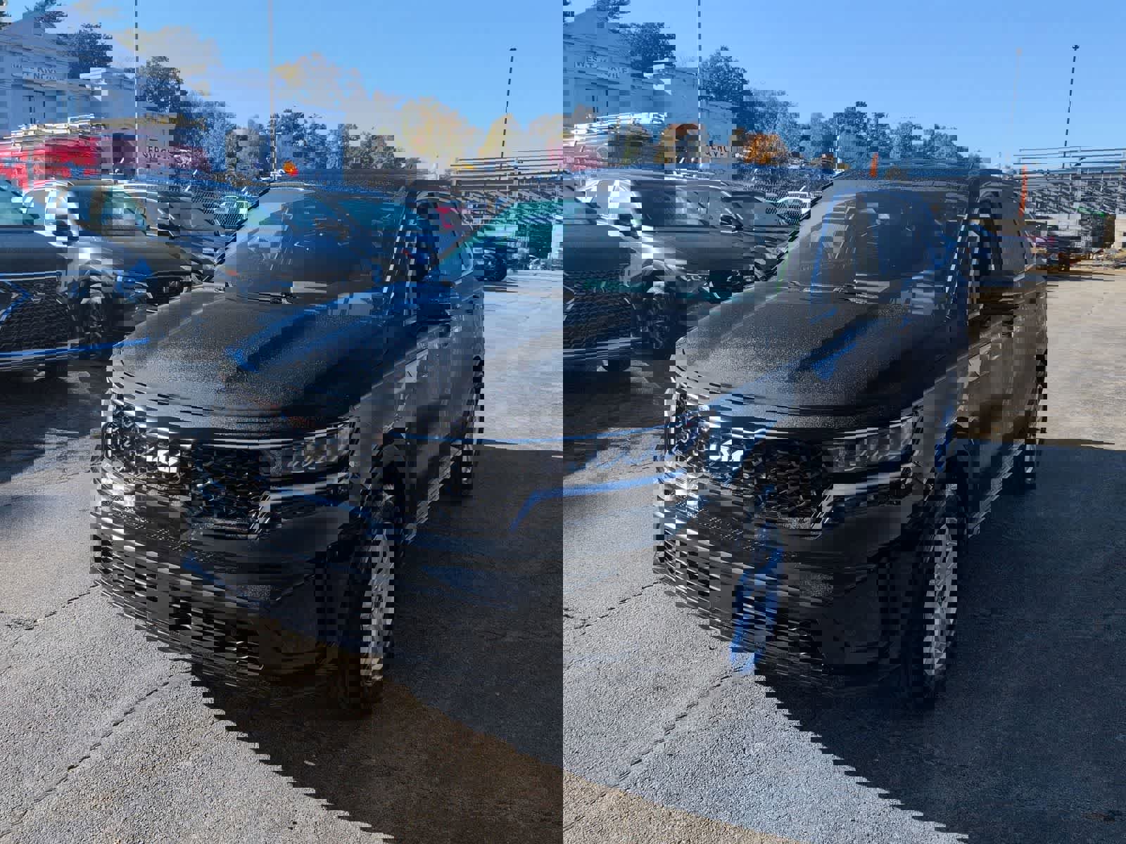 Used 2022 Kia Sorento LX image 4