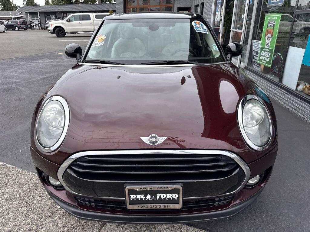 Used 2016 MINI Cooper Clubman FWD image 2